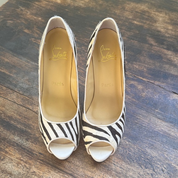 Louboutin Peep toe Heels Zebra print size 38 - Picture 9 of 11